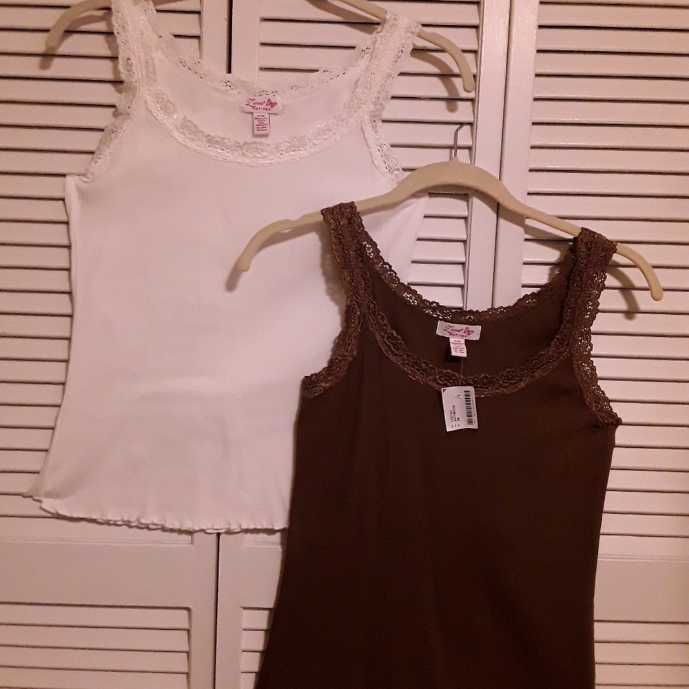 Lena Petites Womens PM (2 set) Mocha & White Tanks